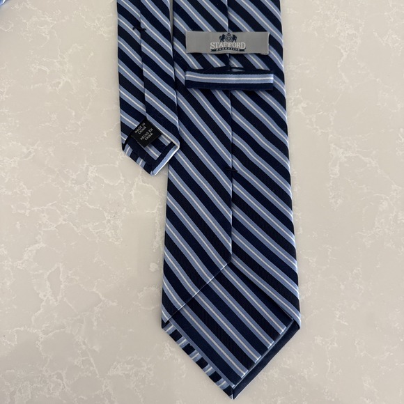 Stafford Men's Tie Blue & White Striped Necktie Silk - Picture 3 of 6